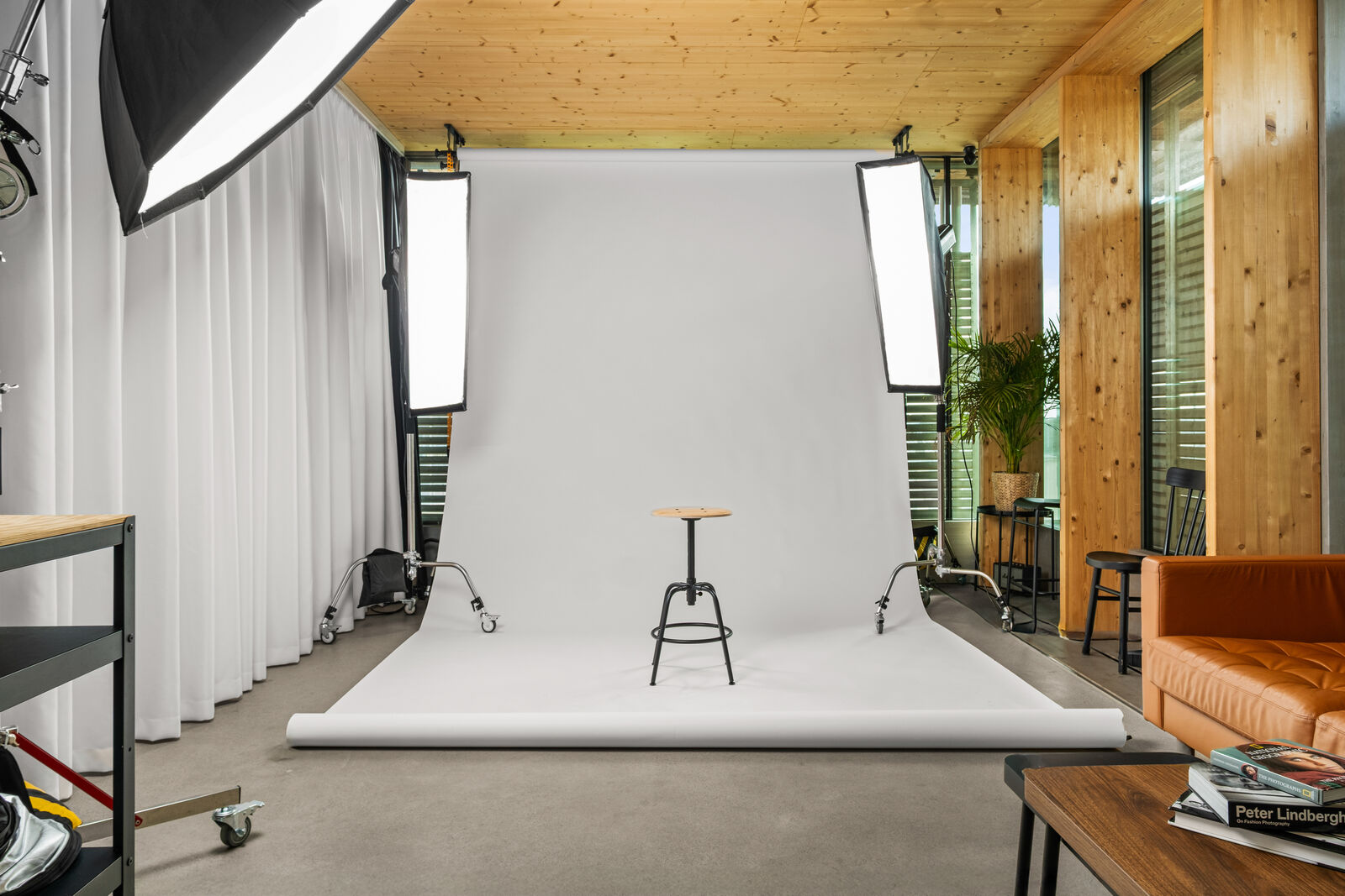 Lux Photo Pro studio — 13 Avenue Gaston Diderich, Belair