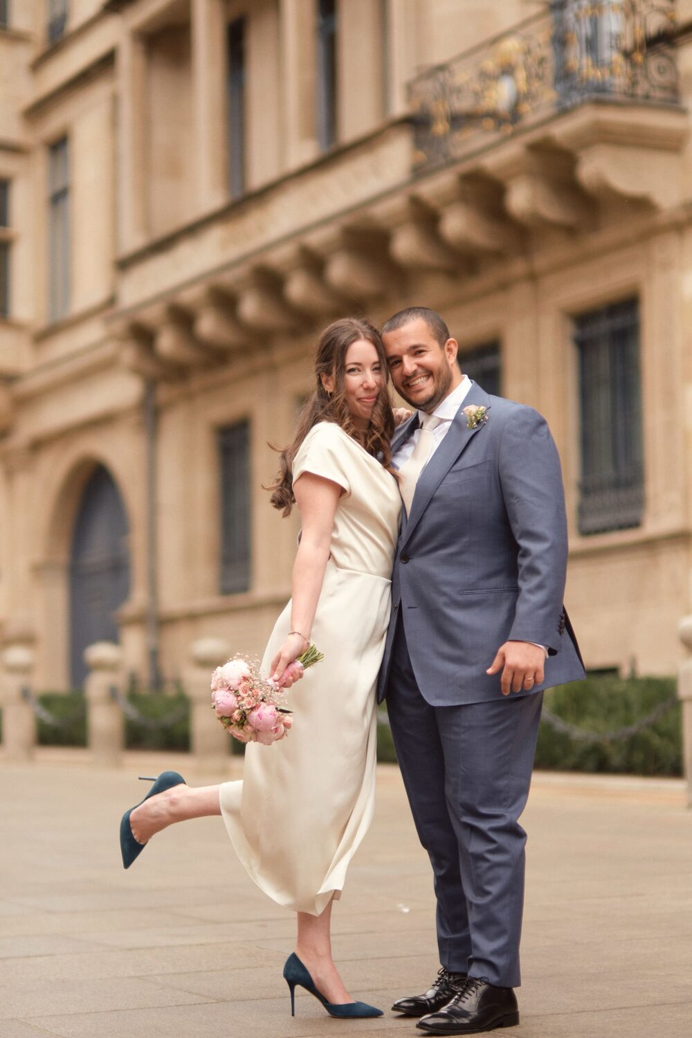 Chateau wedding wide — architectural